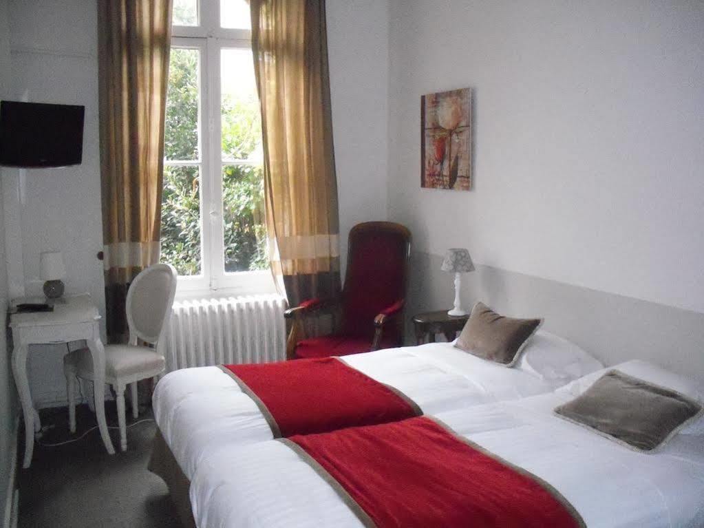 Hotel Val De Loire Tours Bagian luar foto
