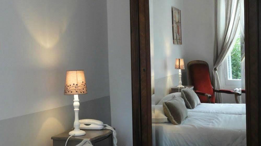 Hotel Val De Loire Tours Bagian luar foto